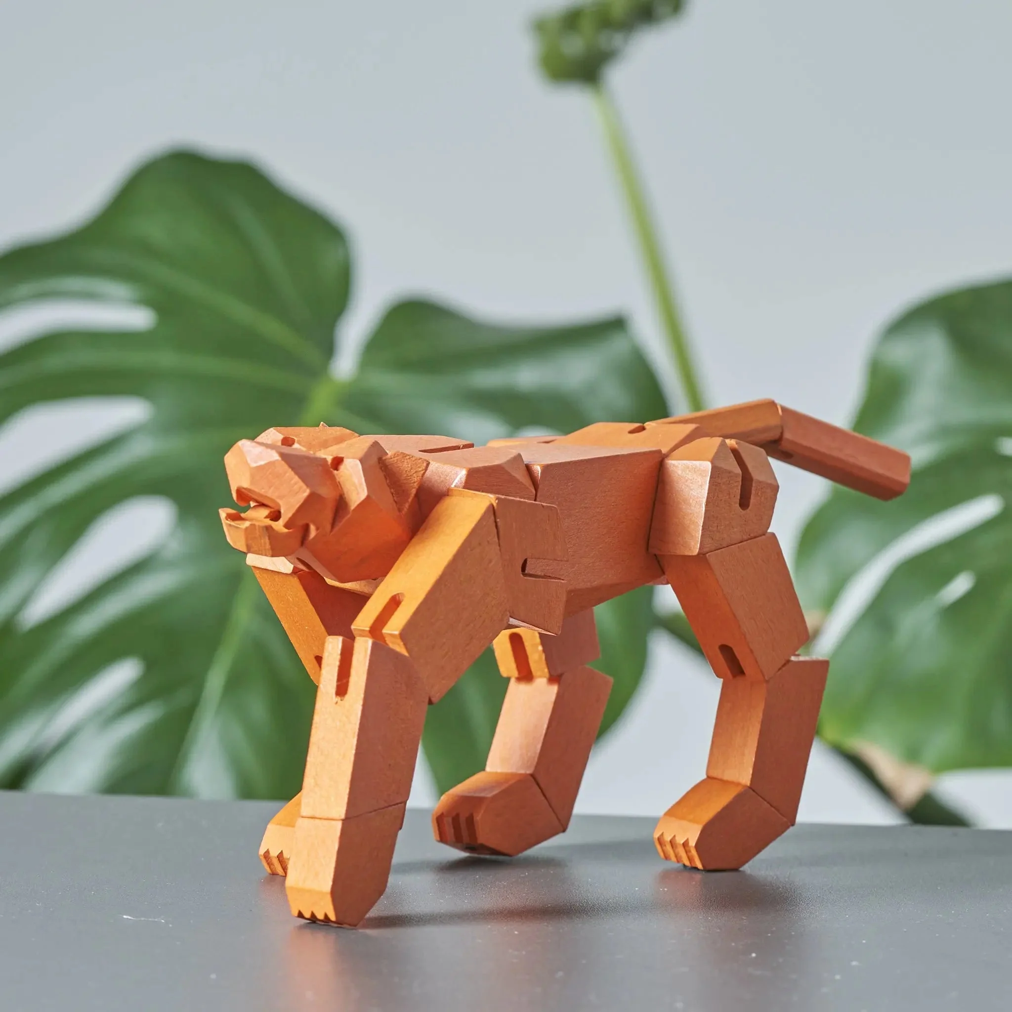 Modern Wooden Tiger Decor – Interactive Puzzle & Art Piece - Image 10