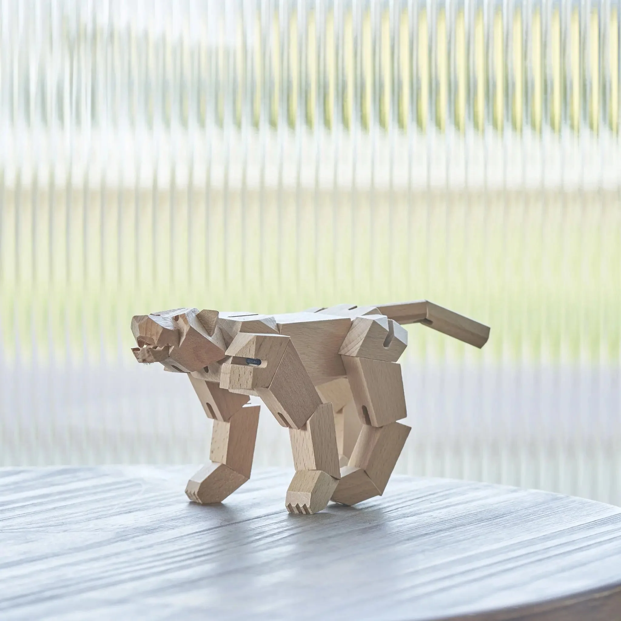 Modern Wooden Tiger Decor – Interactive Puzzle & Art Piece - Image 14
