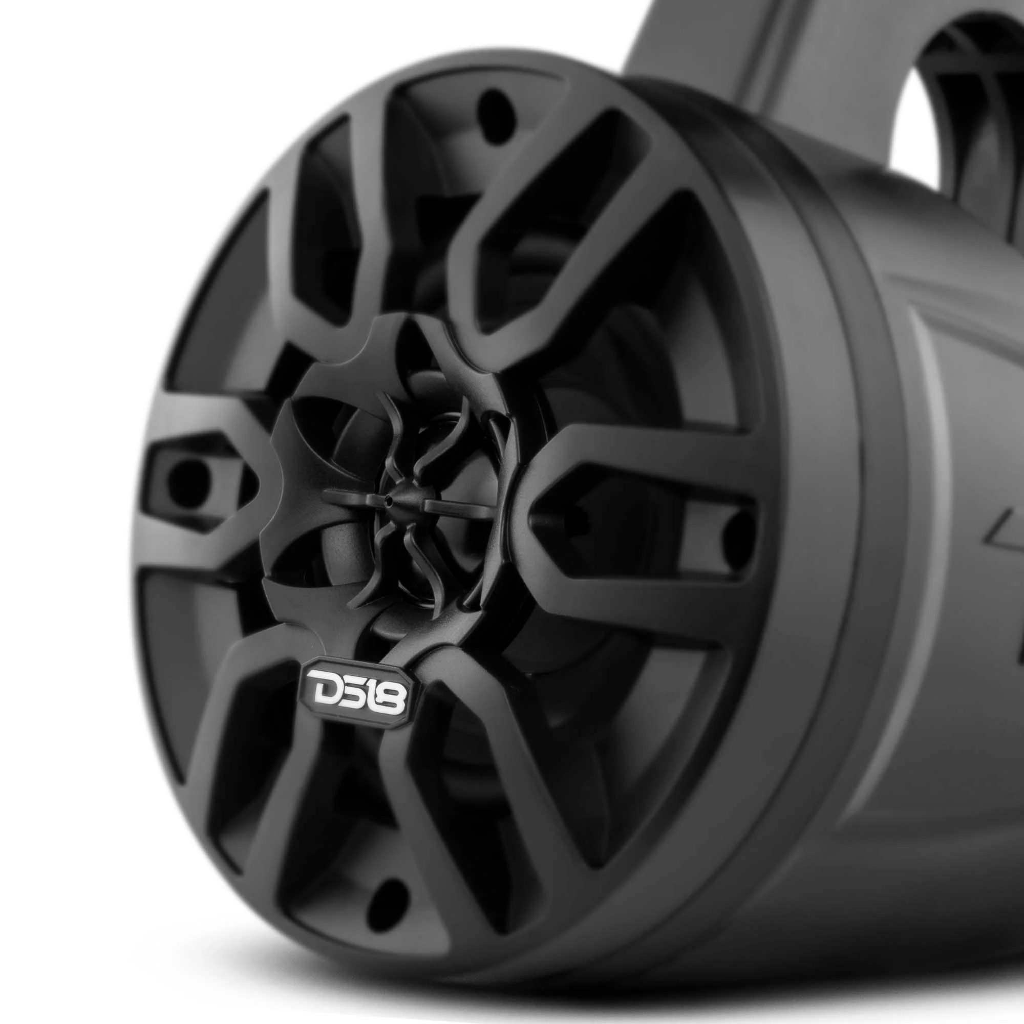 MP 4 x 4" Wakeboard Tower Speakers Package Amplifier And Bluetooth Audio Receiver 100 Watts Rms - Image 3