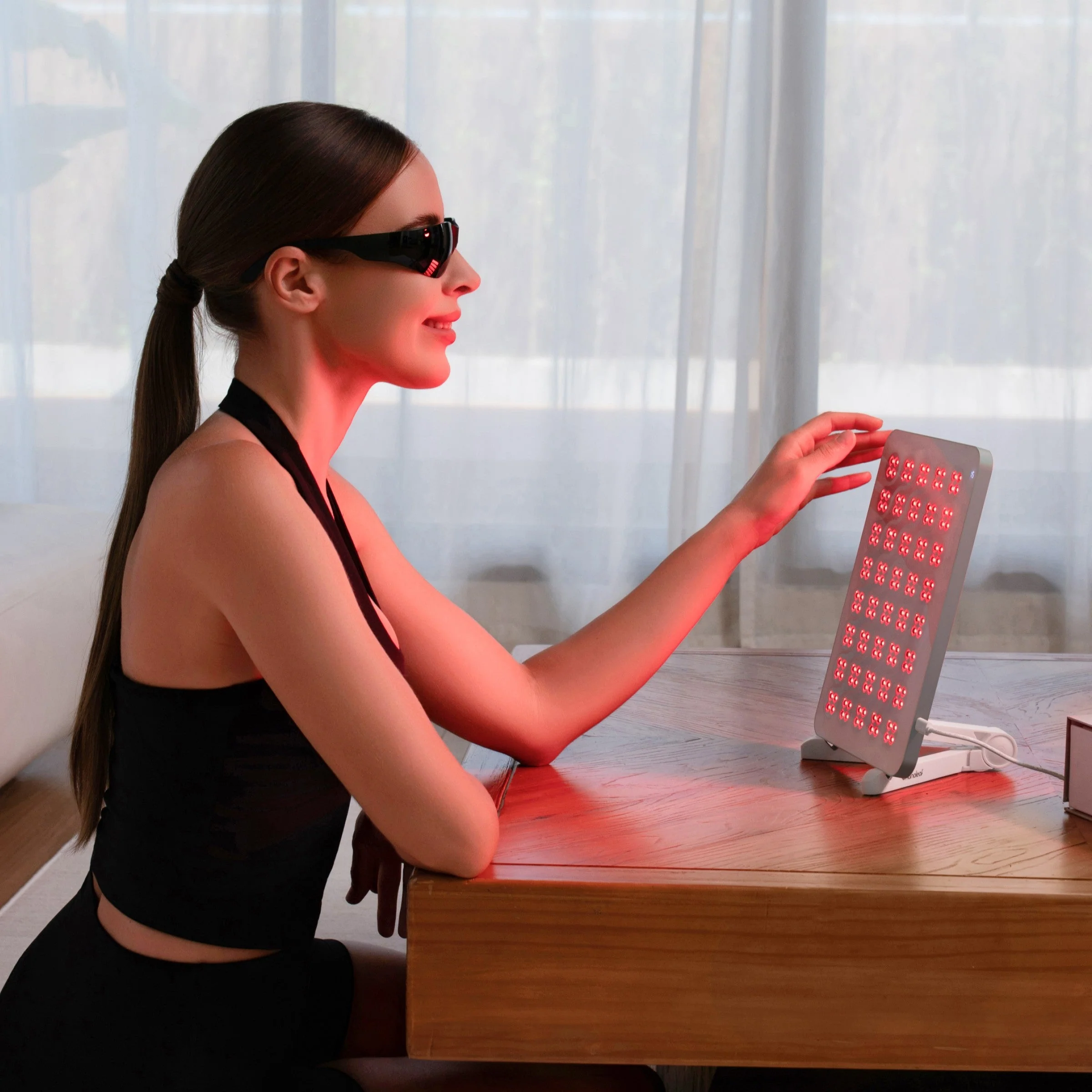 Nanoleaf Red Light Therapy Panel - Image 2