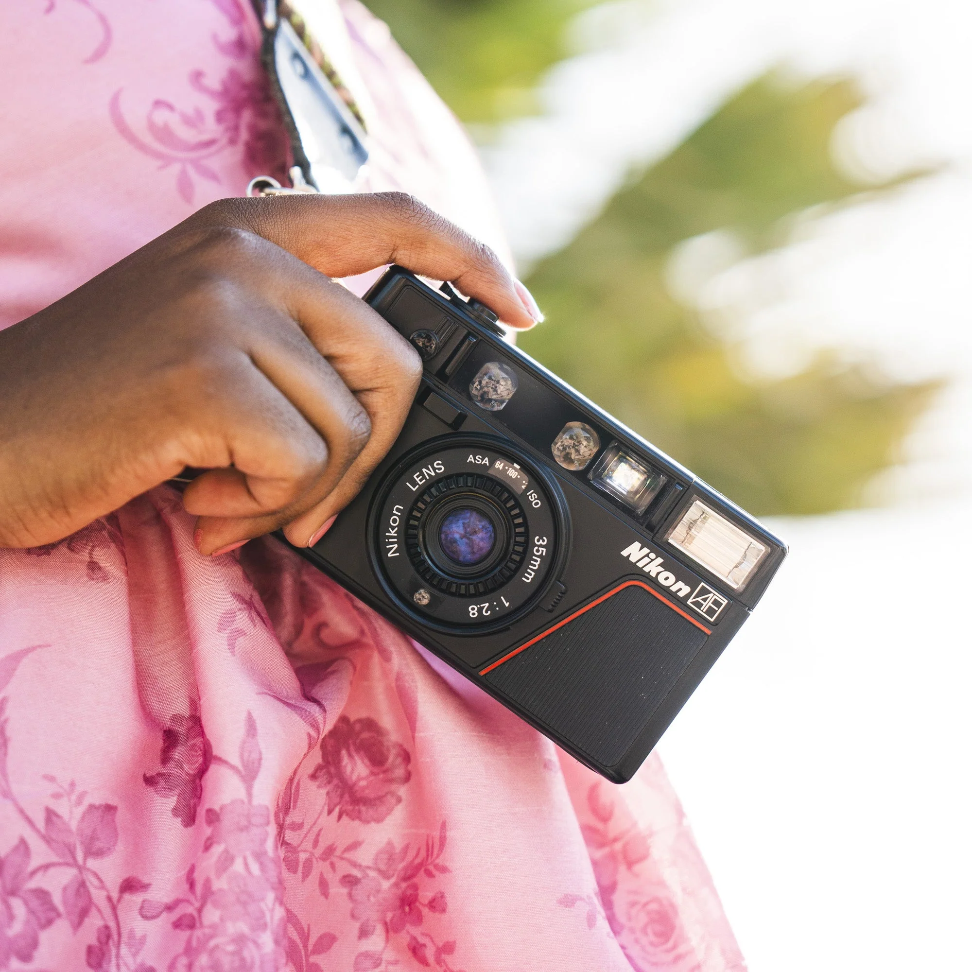 Nikon L35AF "Pikaichi" | 35mm Point and Shoot Film Camera - Image 6