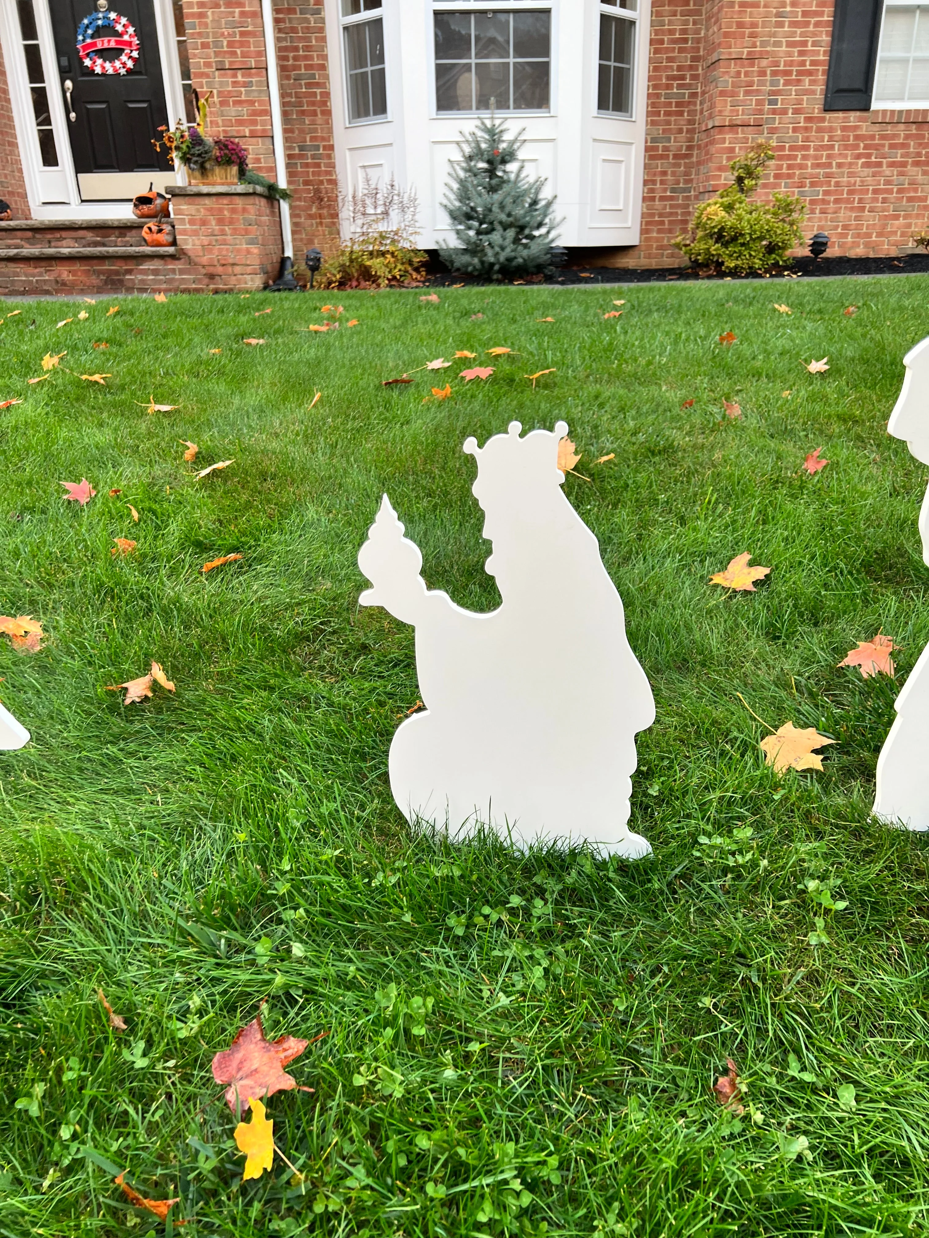 Outdoor Nativity Set in Durable PVC with 3D Stable and Easy Assembly - Image 10