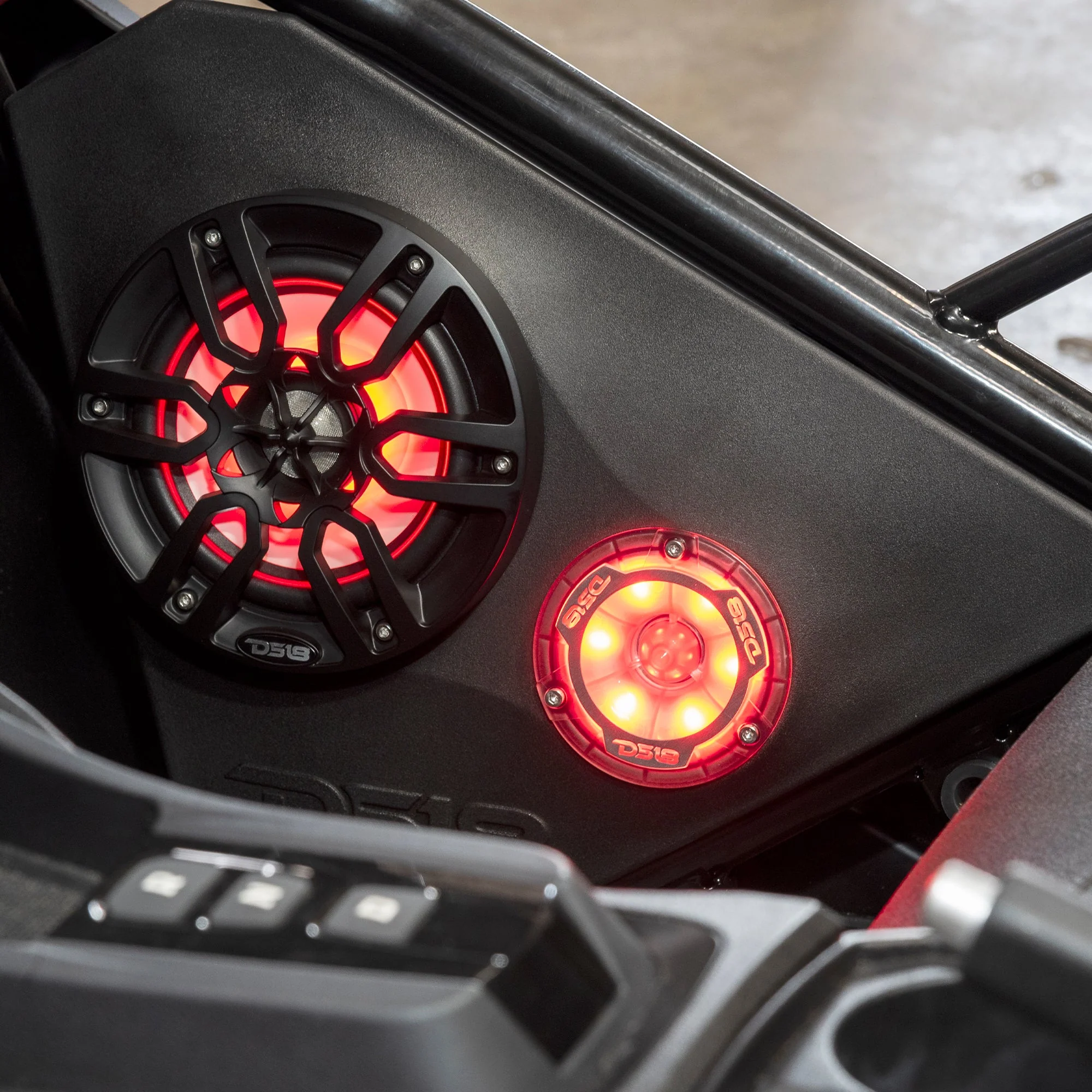 Polaris Slingshot Front Kick Panel 2 X 6.5" Enclosure with NXL-6/BK and PRO-TW1L | 2015 - Current - Image 2