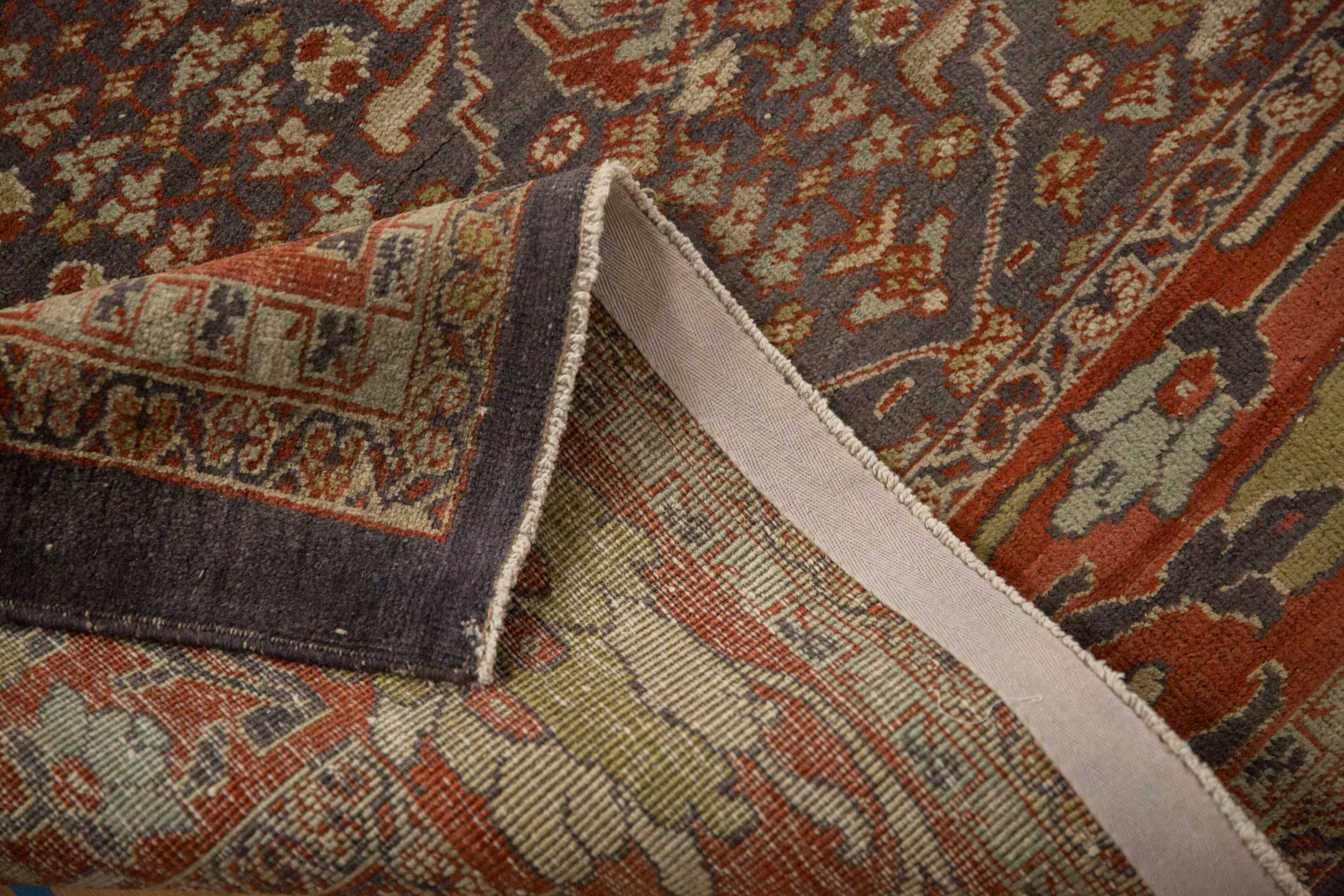 RESERVED 10.5x13.5 Vintage Distressed Mahal Carpet - Image 12