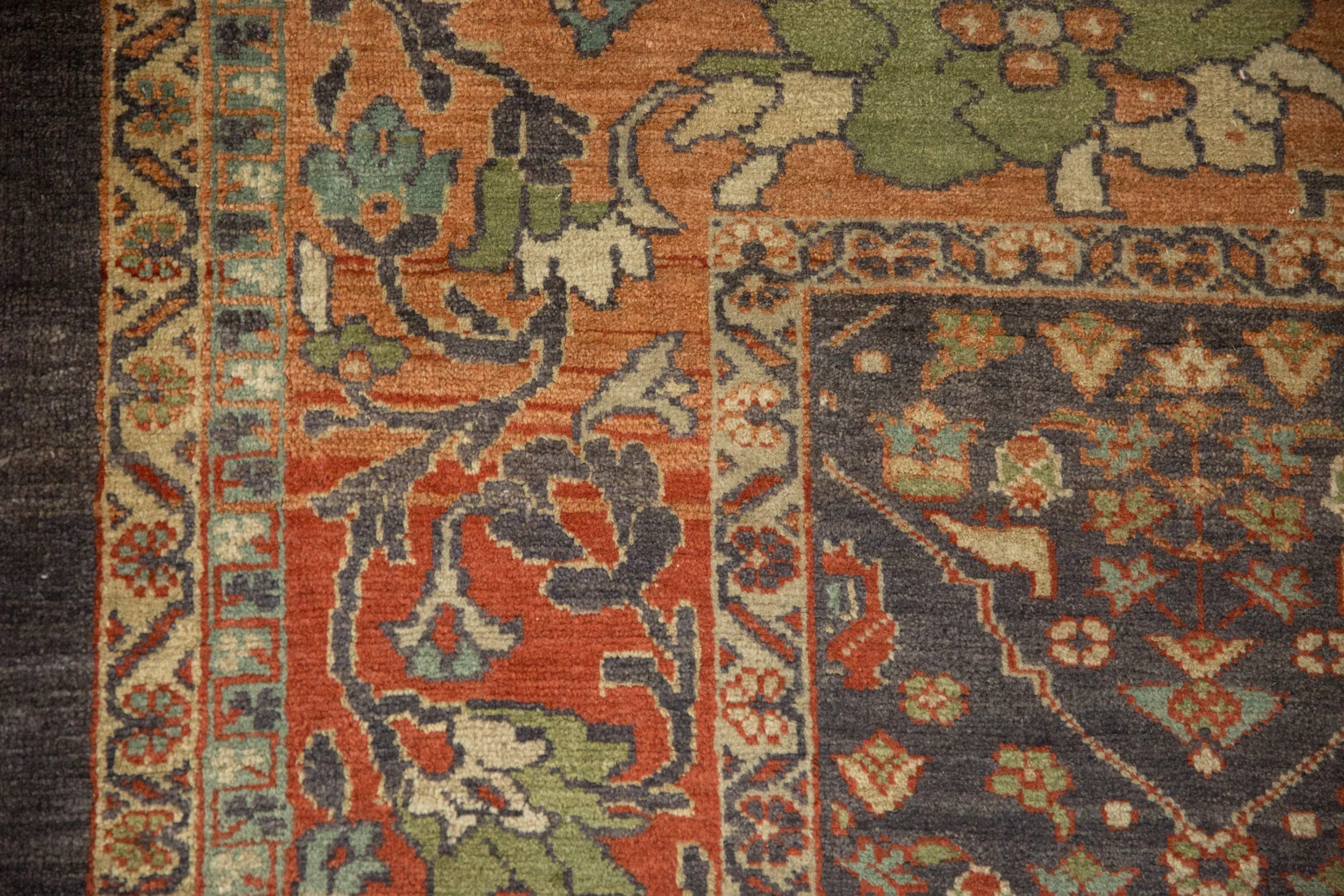 RESERVED 10.5x13.5 Vintage Distressed Mahal Carpet - Image 3