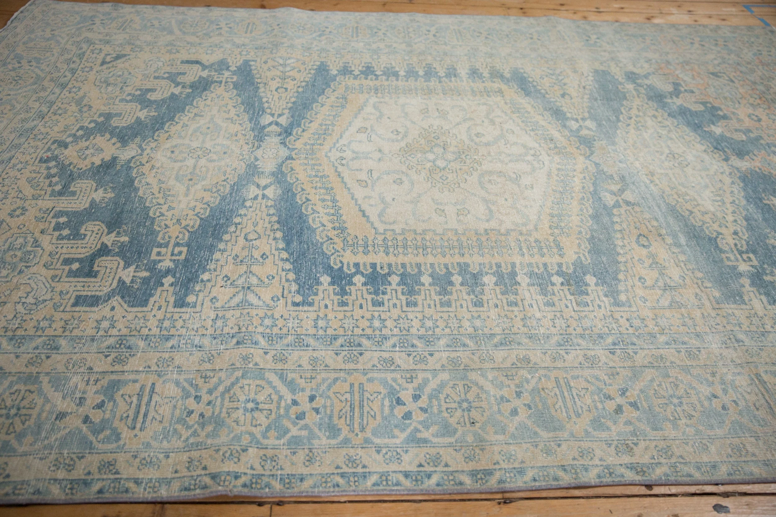 RESERVED 7x10 Vintage Distressed Veece Carpet - Image 12