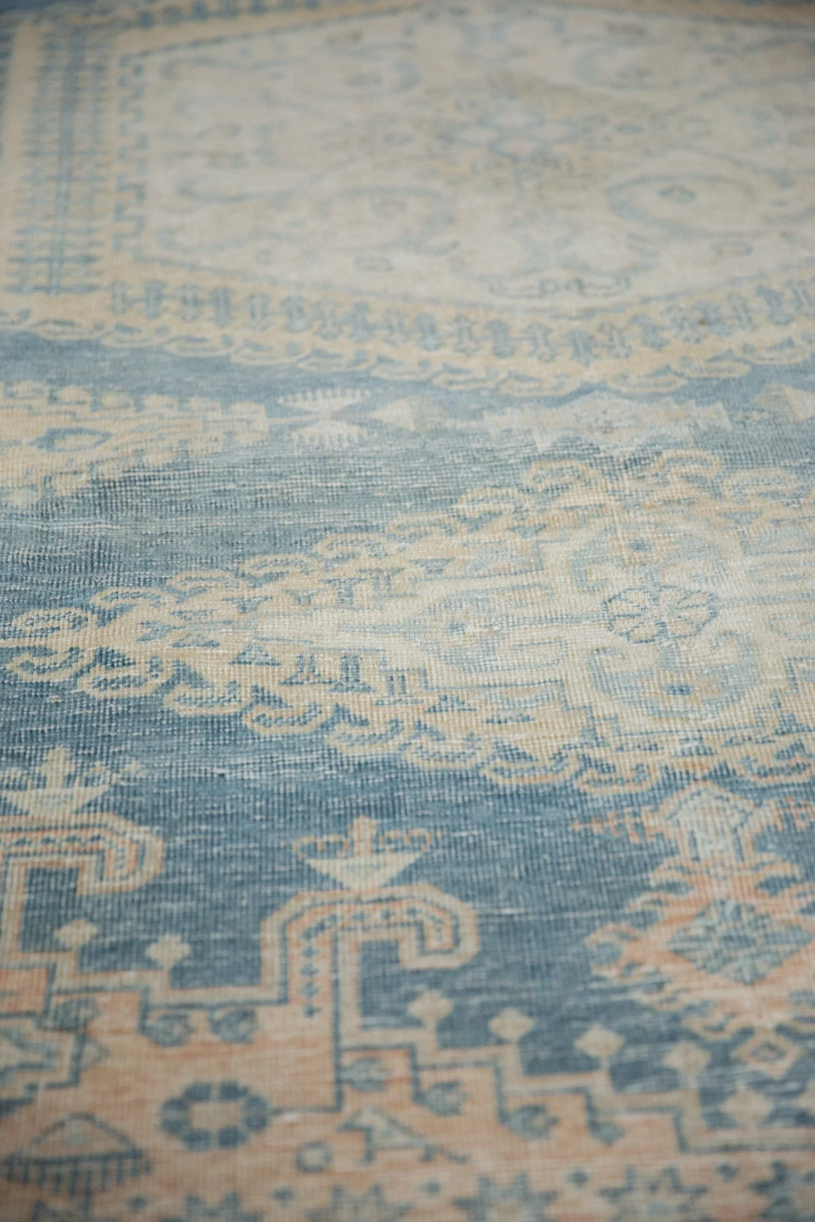 RESERVED 7x10 Vintage Distressed Veece Carpet - Image 6