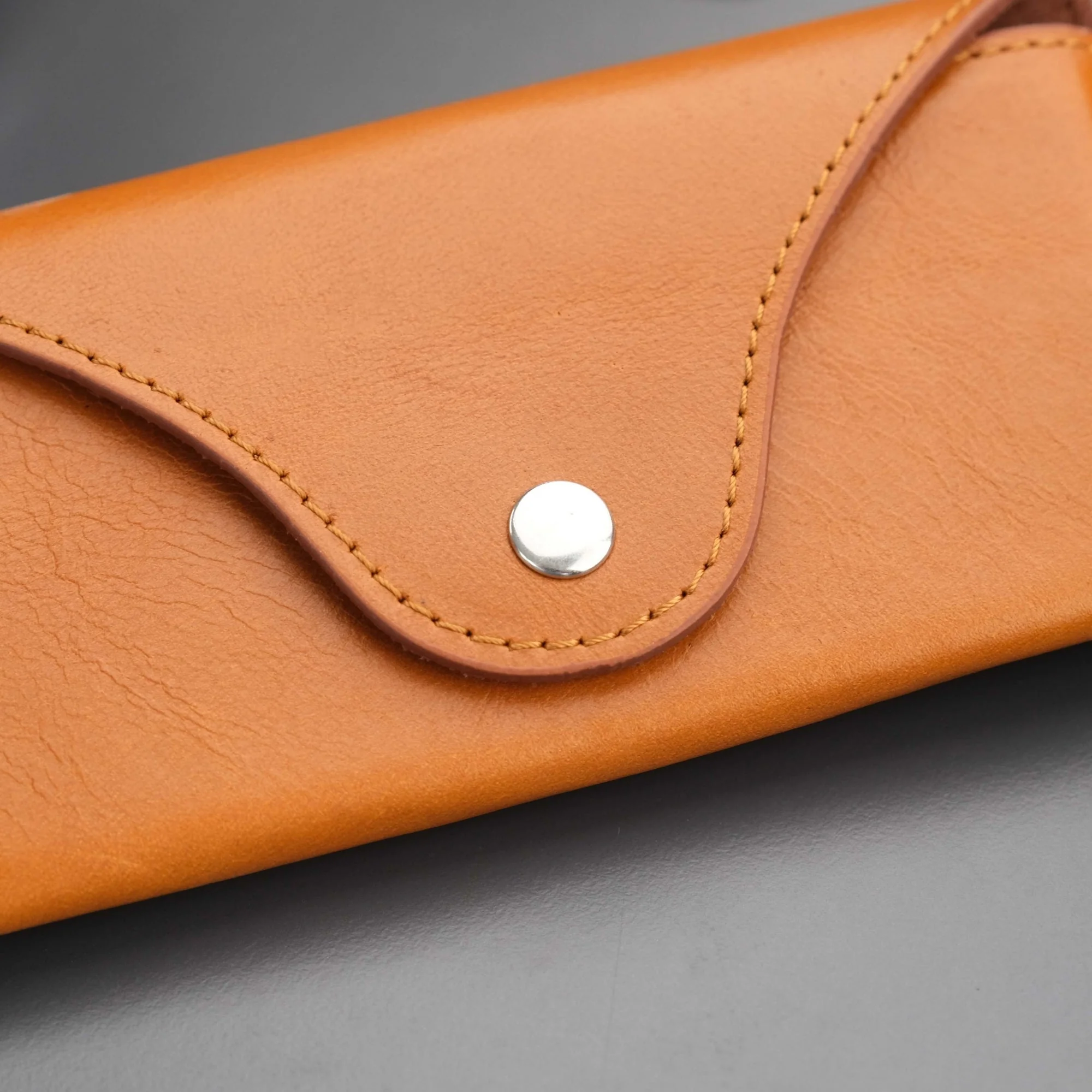 Rochester Full-Grain Leather Eyeglass Case - Image 24