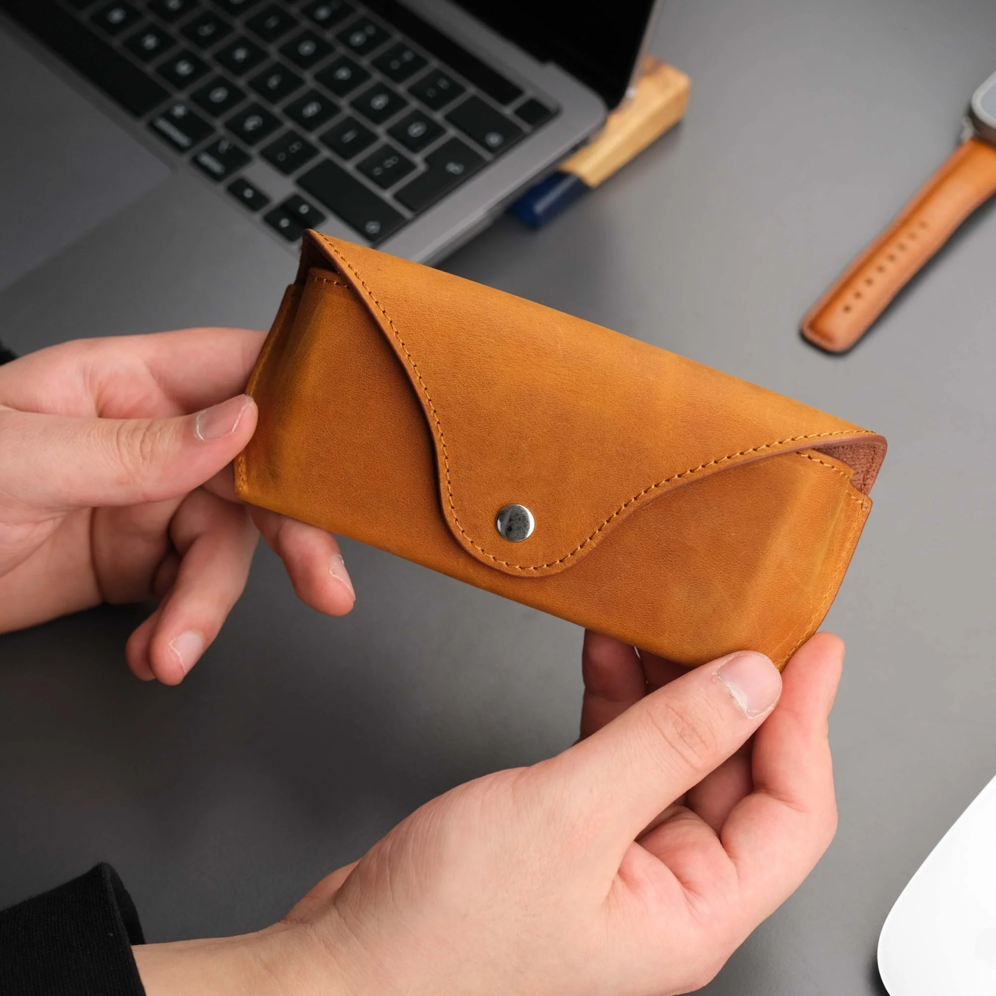 Rochester Full-Grain Leather Eyeglass Case - Image 34