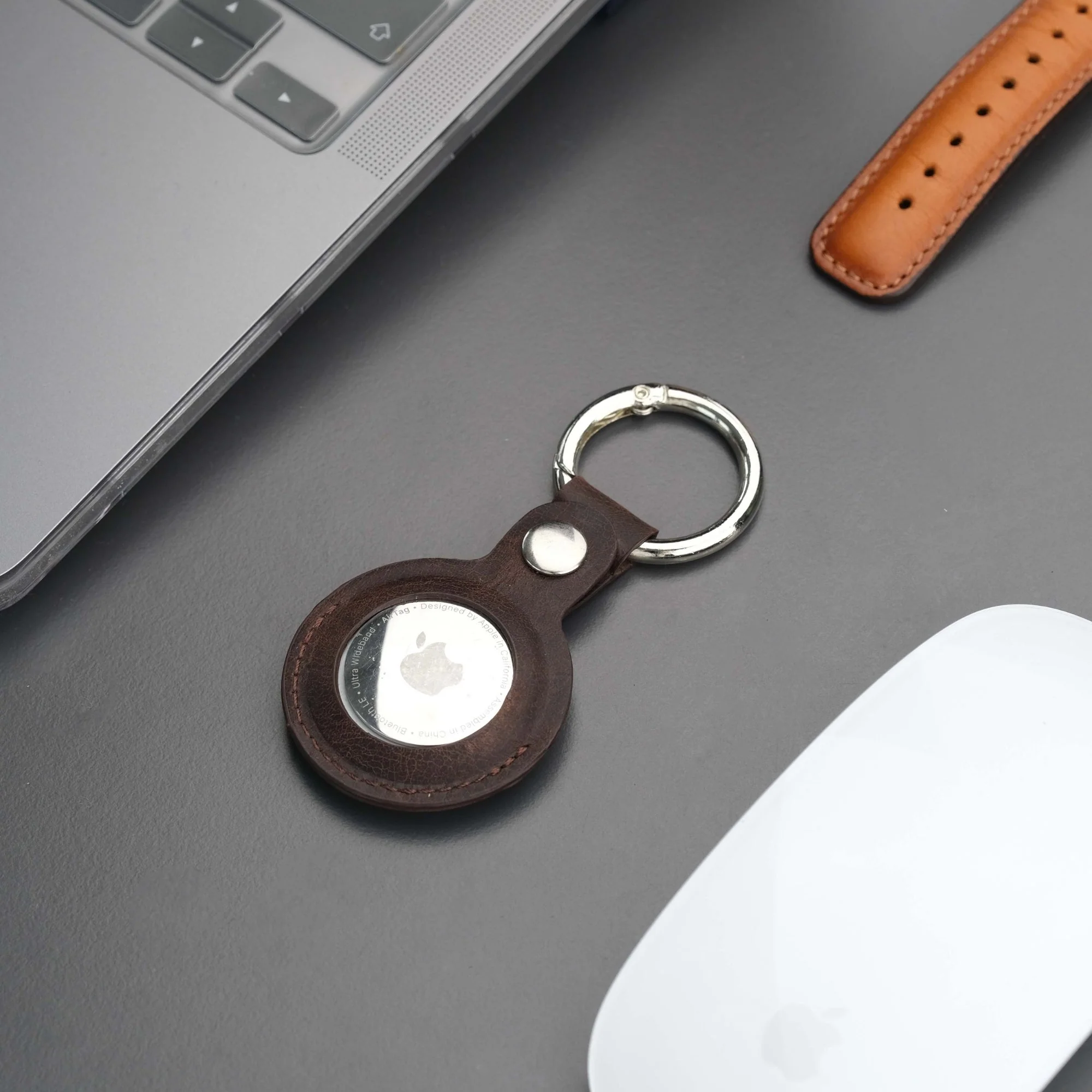 Saratoga Leather AirTag Holder - Image 6