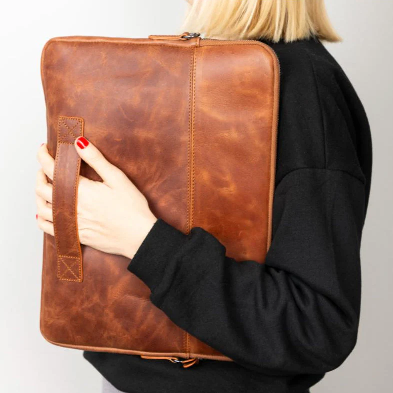 Seward Leather Laptop Bag with Shoulder Strap - MacBook Sleeve 14" & 16" - Image 10