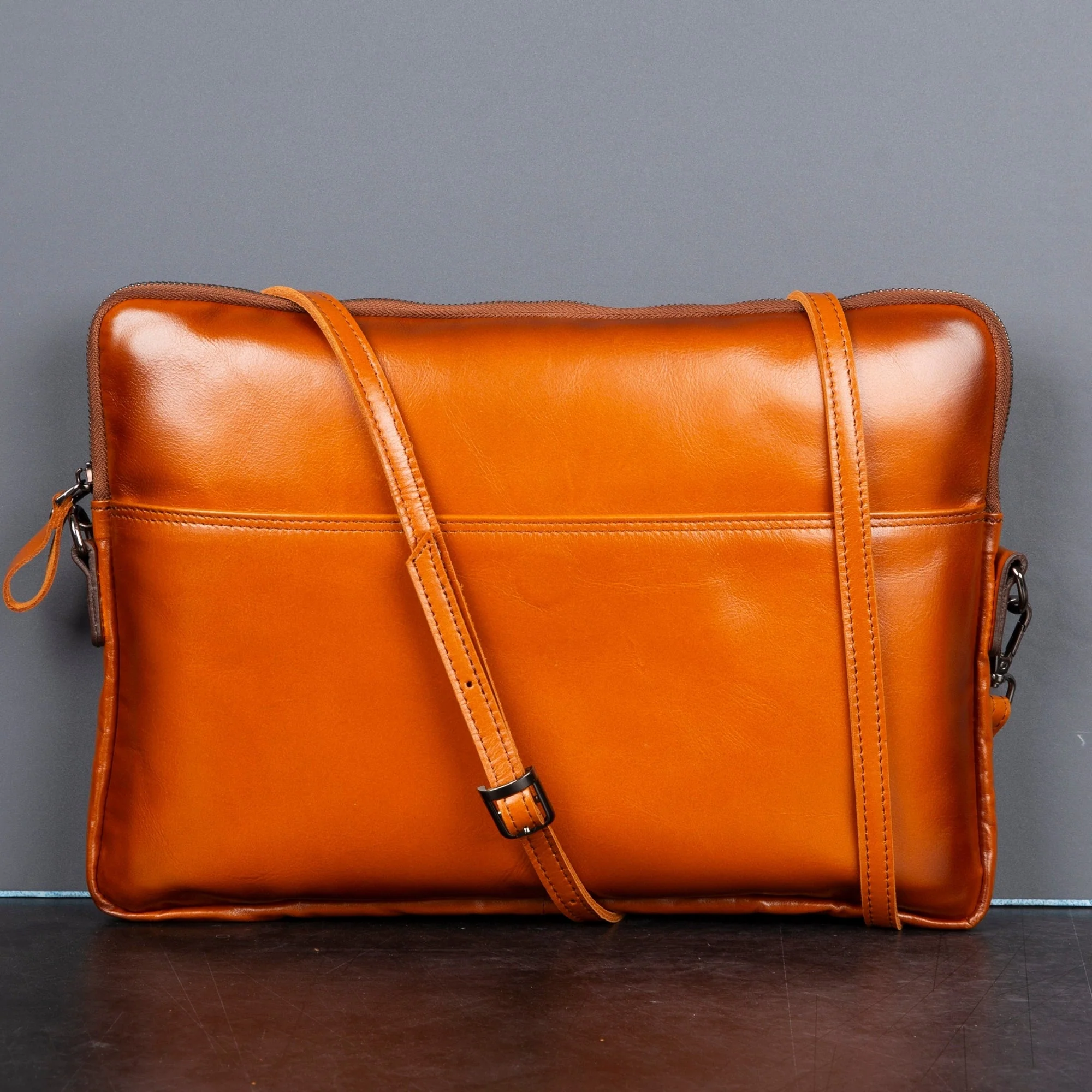 Seward Leather Laptop Bag with Shoulder Strap - MacBook Sleeve 14" & 16" - Image 17