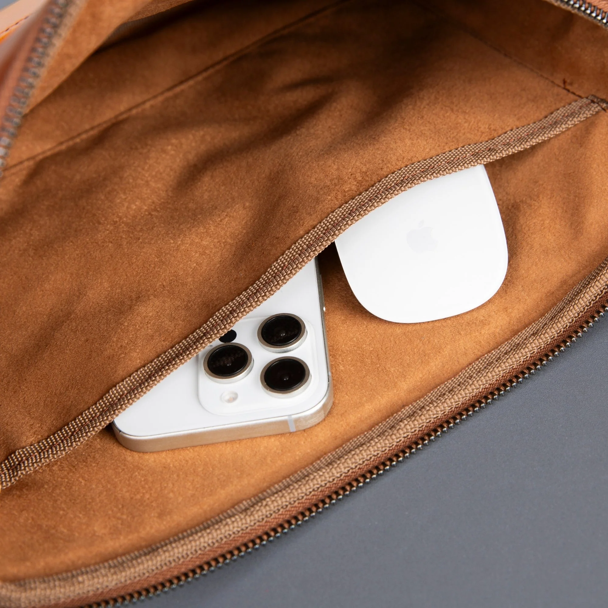 Seward Leather Laptop Bag with Shoulder Strap - MacBook Sleeve 14" & 16" - Image 20