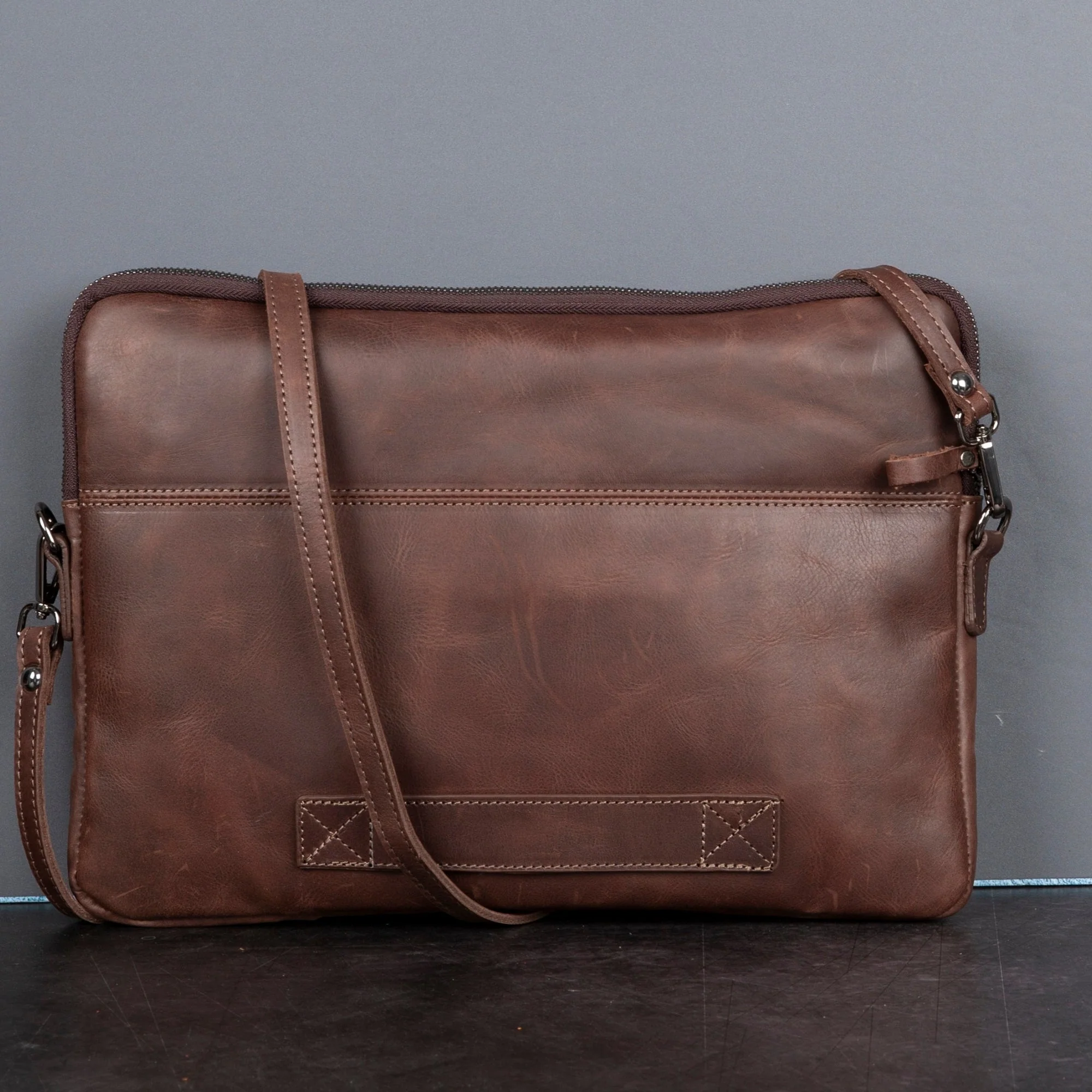 Seward Leather Laptop Bag with Shoulder Strap - MacBook Sleeve 14" & 16" - Image 27
