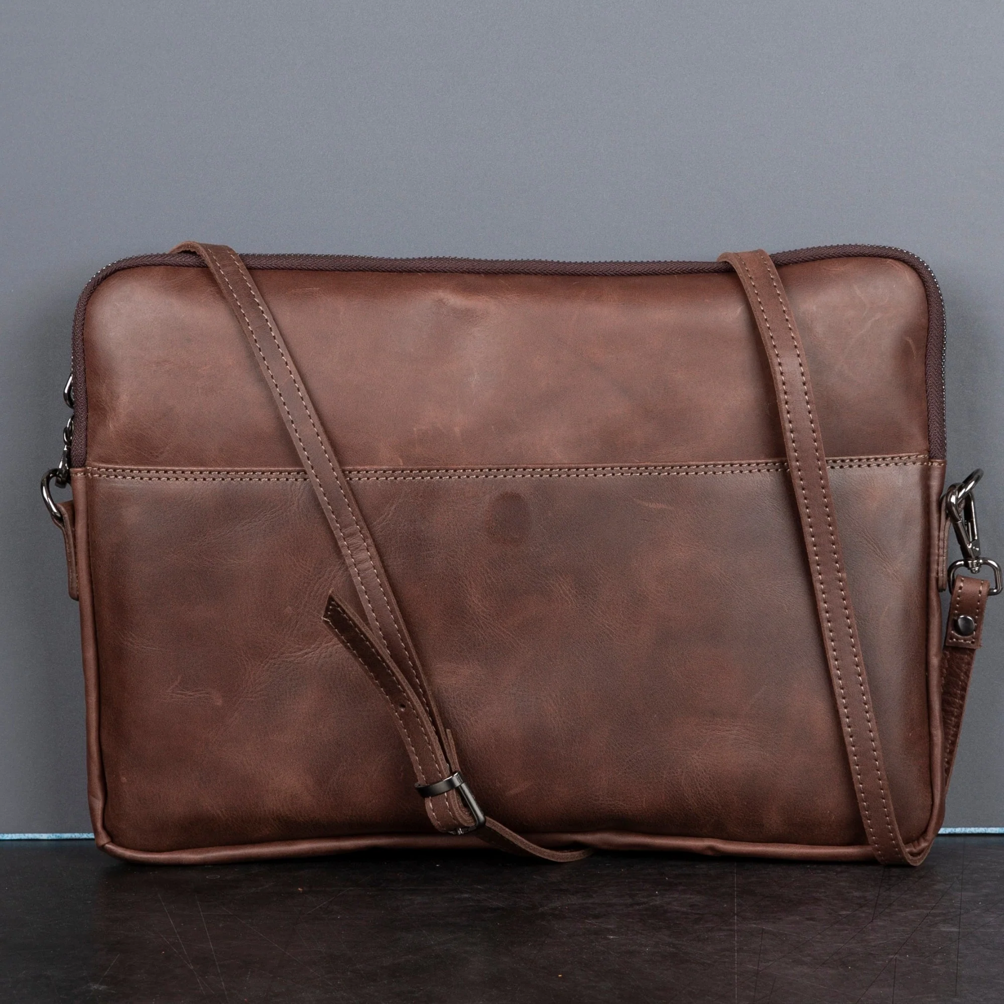 Seward Leather Laptop Bag with Shoulder Strap - MacBook Sleeve 14" & 16" - Image 28