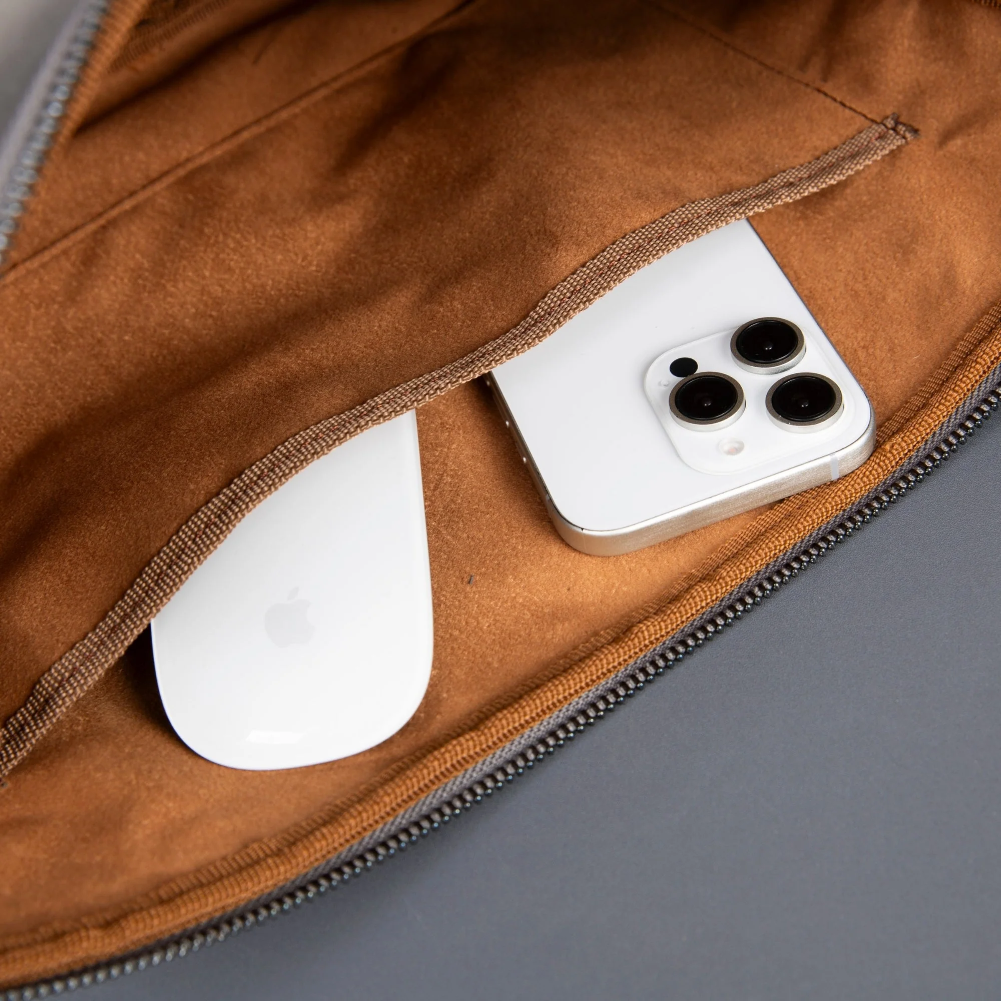 Seward Leather Laptop Bag with Shoulder Strap - MacBook Sleeve 14" & 16" - Image 34
