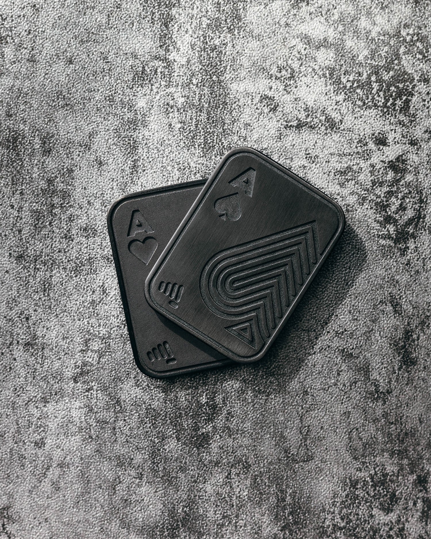 SHUFFLE POCKET ACES V2 (Midnight) - Image 2