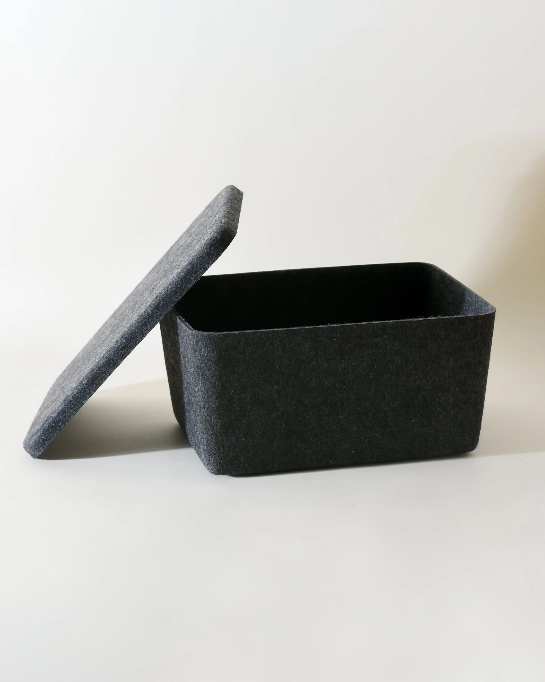 The Sculpted Bin - Wide with Lid | Set of 3 - Image 4