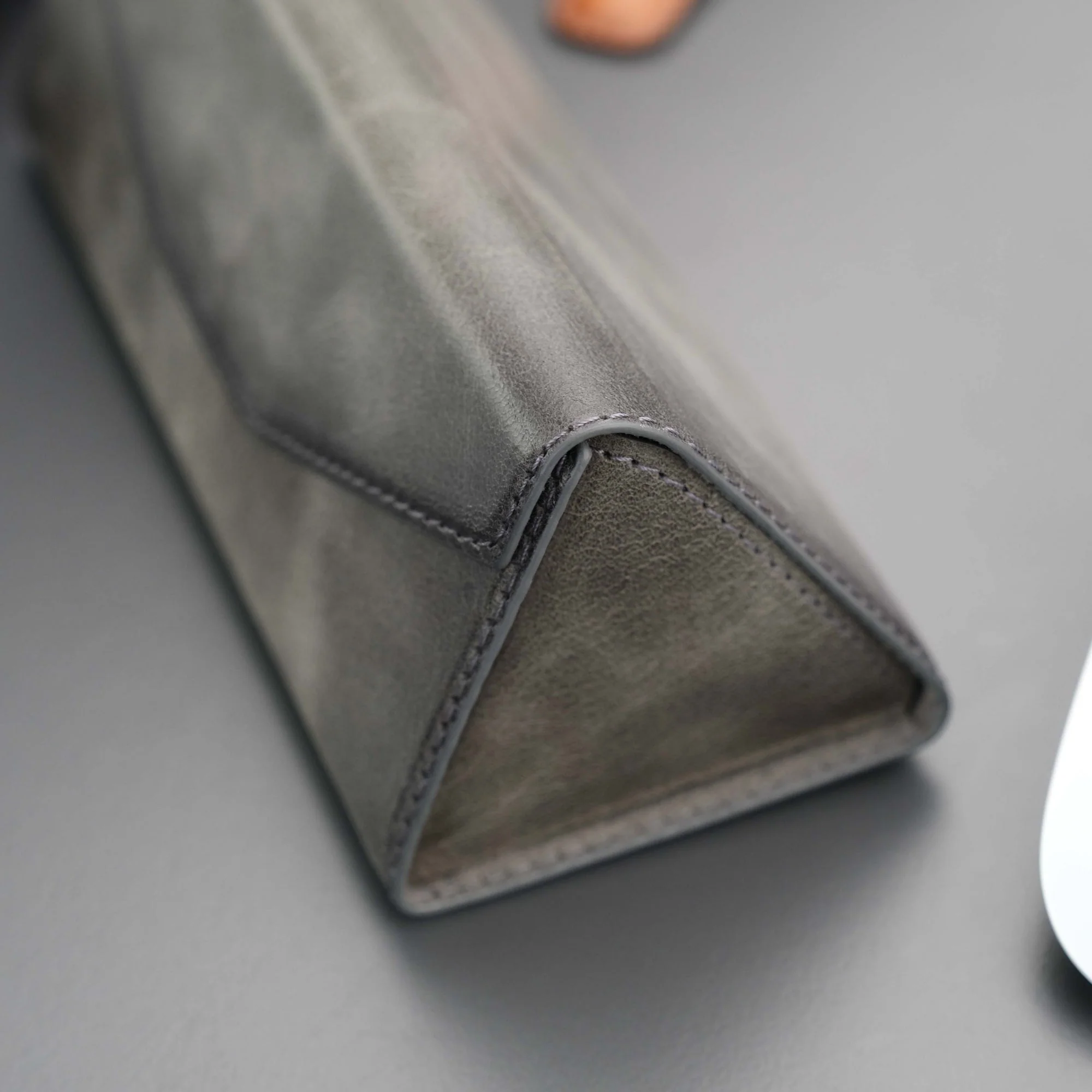Triangle Leather Glasses Case – Vintage Eyewear Holder - Image 15