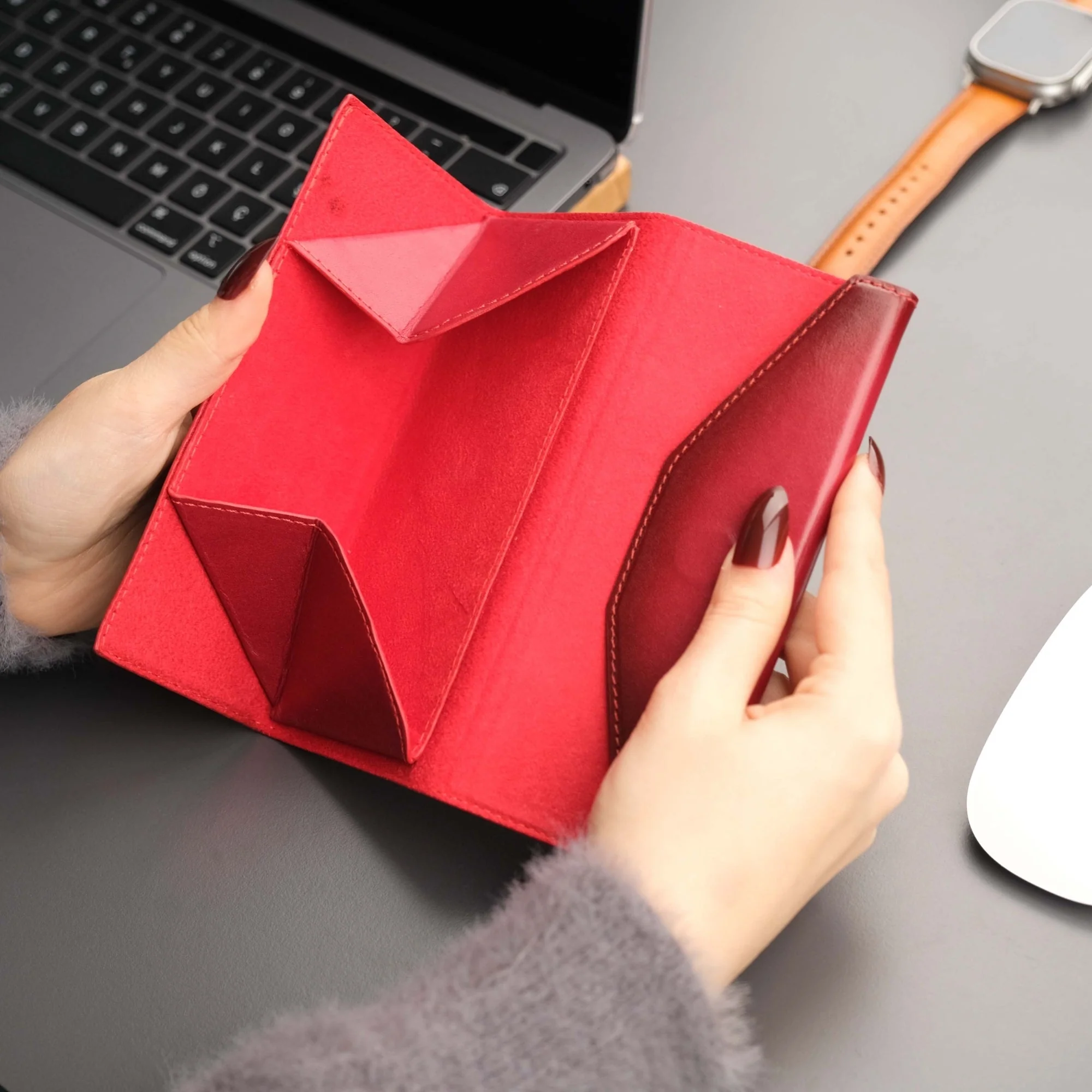 Triangle Leather Glasses Case – Vintage Eyewear Holder - Image 20