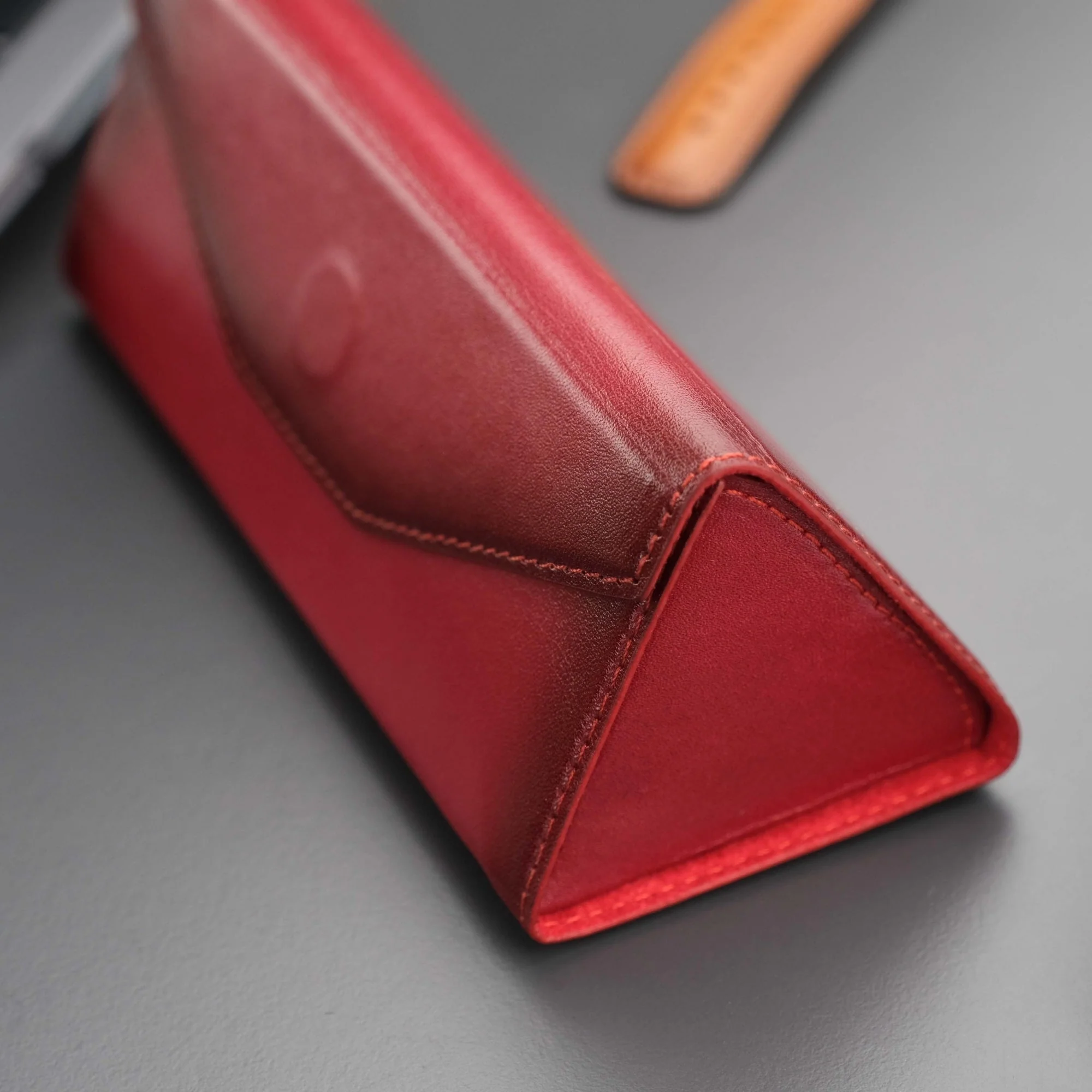 Triangle Leather Glasses Case – Vintage Eyewear Holder - Image 23