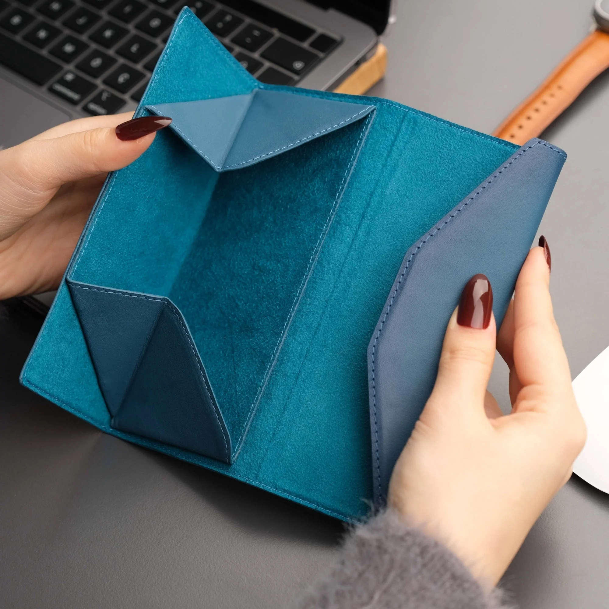 Triangle Leather Glasses Case – Vintage Eyewear Holder - Image 26
