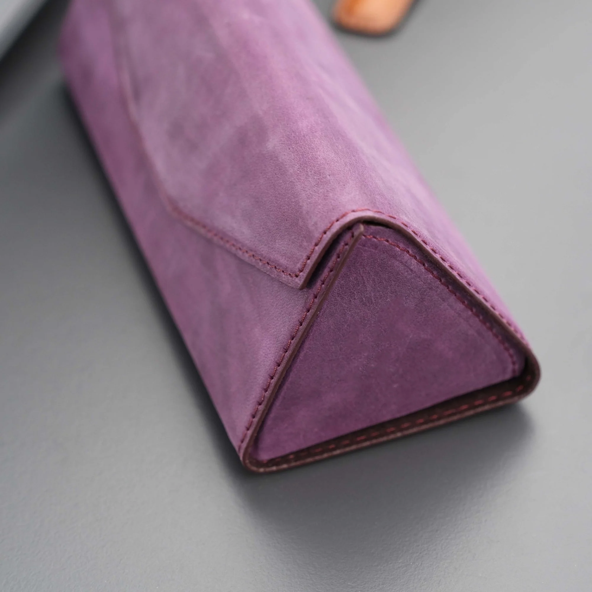 Triangle Leather Glasses Case – Vintage Eyewear Holder - Image 39