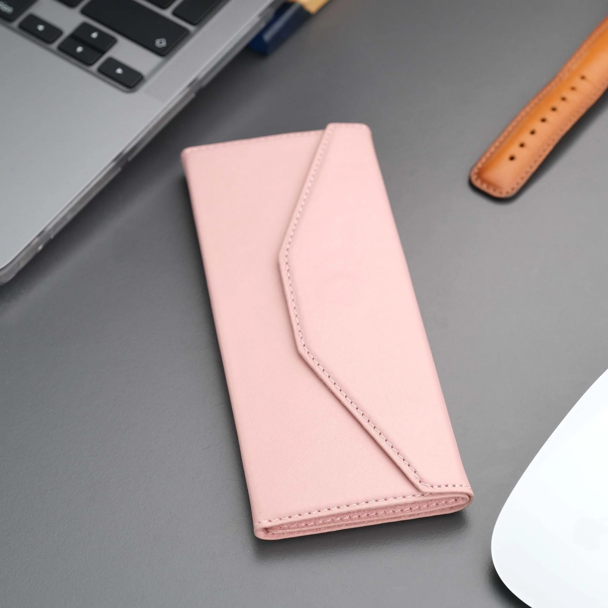 Triangle Leather Glasses Case – Vintage Eyewear Holder - Image 44