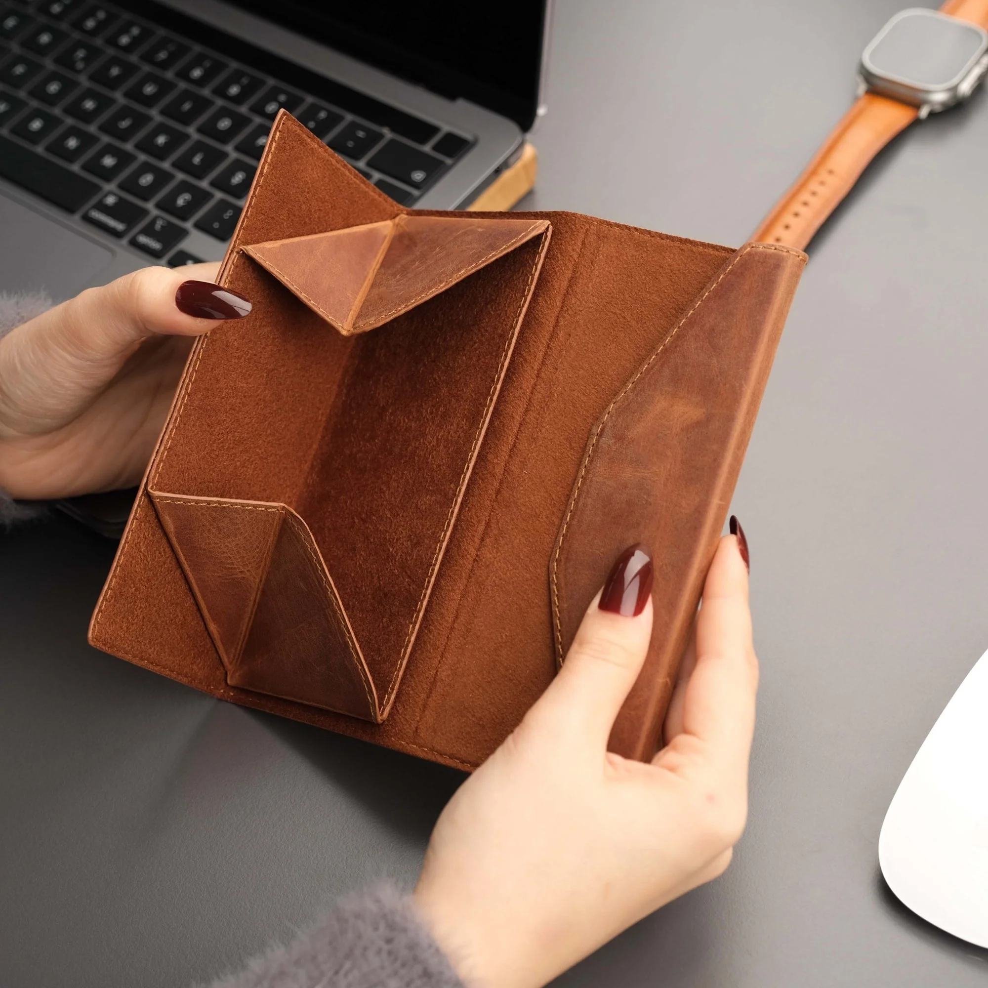 Triangle Leather Glasses Case – Vintage Eyewear Holder - Image 74