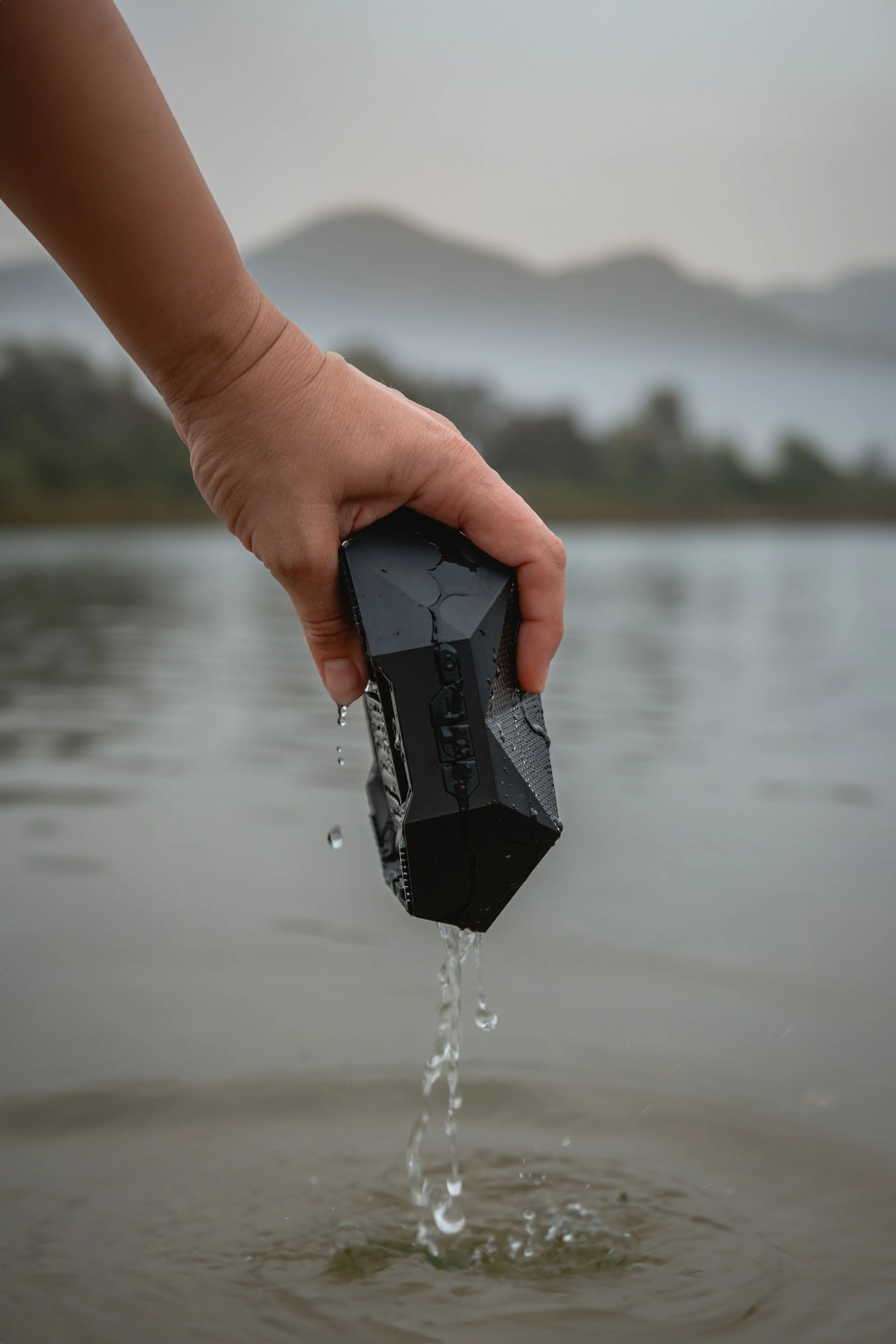Turtle Shell 4.0 - Waterproof Bluetooth Speaker - Image 9