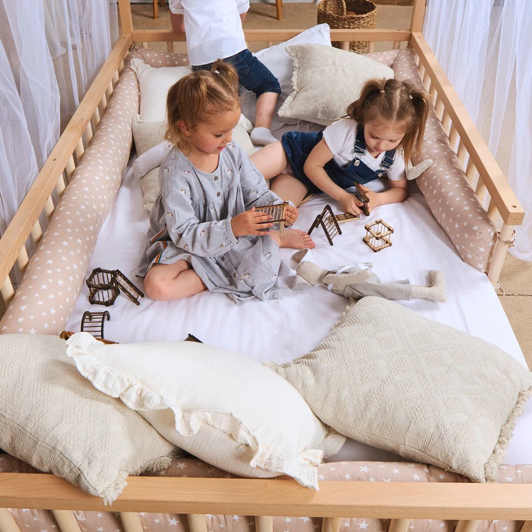 Twin Size Montessori House Bed for Kids with Fence - Image 10
