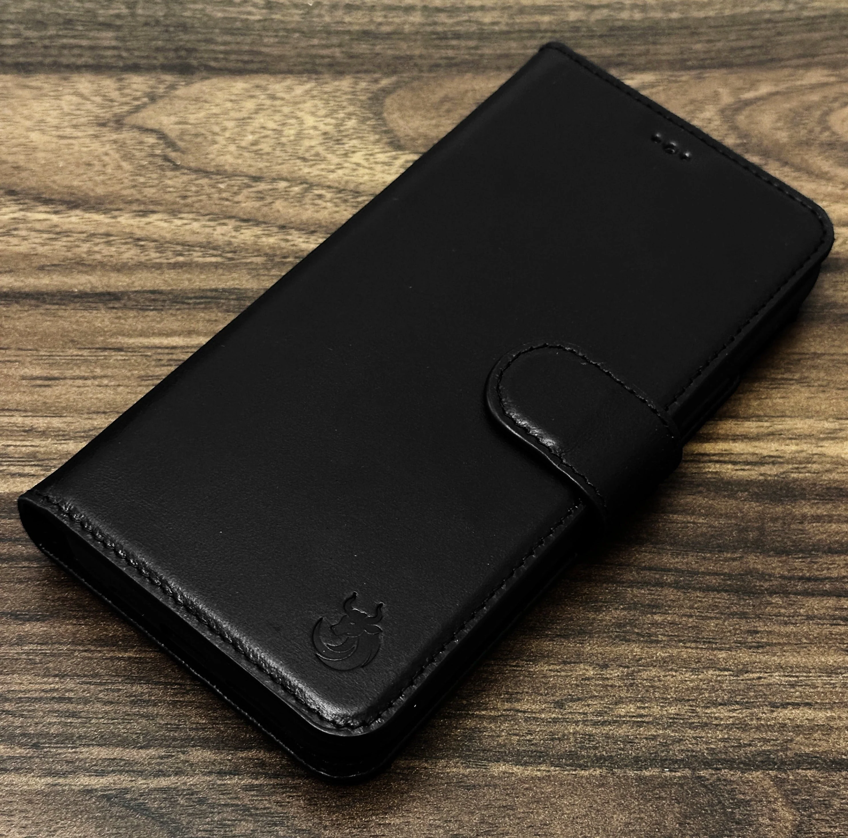 Vegas Premium Leather iPhone 15 Plus Wallet Case with MagSafe | Detachable RFID Blocking Luxury Wallet - Image 18