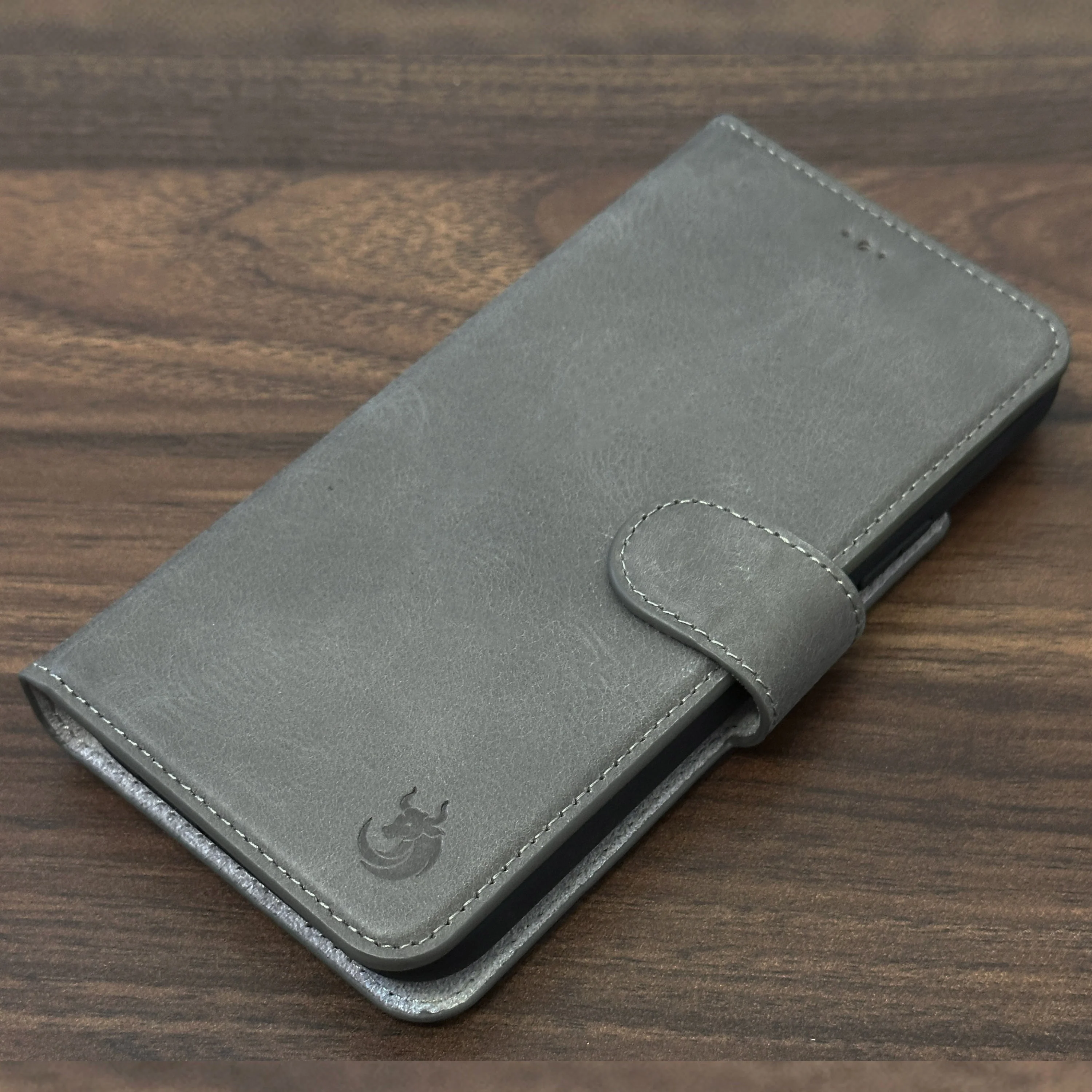 Vegas Premium Leather iPhone 15 Plus Wallet Case with MagSafe | Detachable RFID Blocking Luxury Wallet - Image 65
