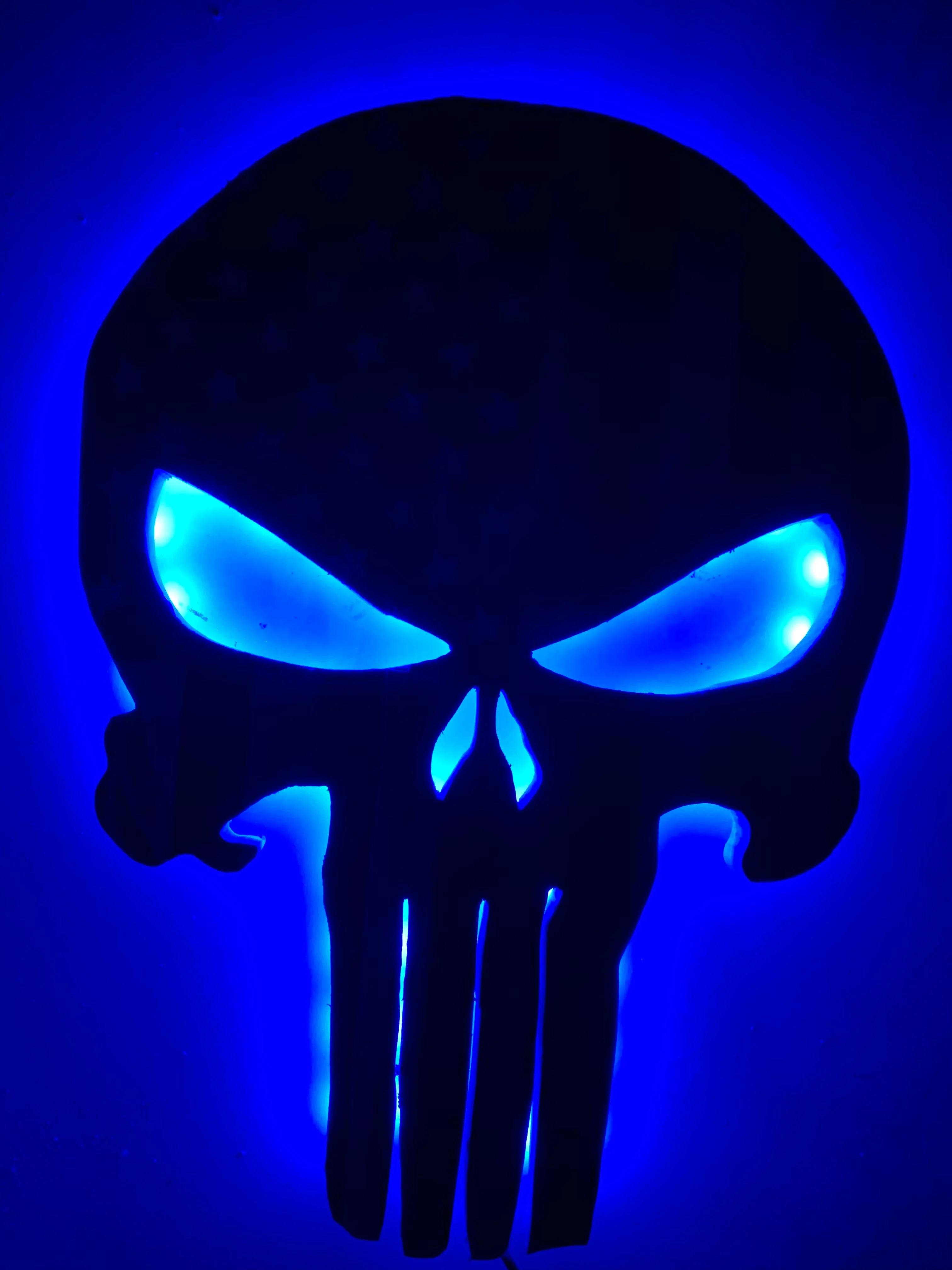 Wooden Punisher Thin Blue Line Flag with LED Backlighting - Image 5